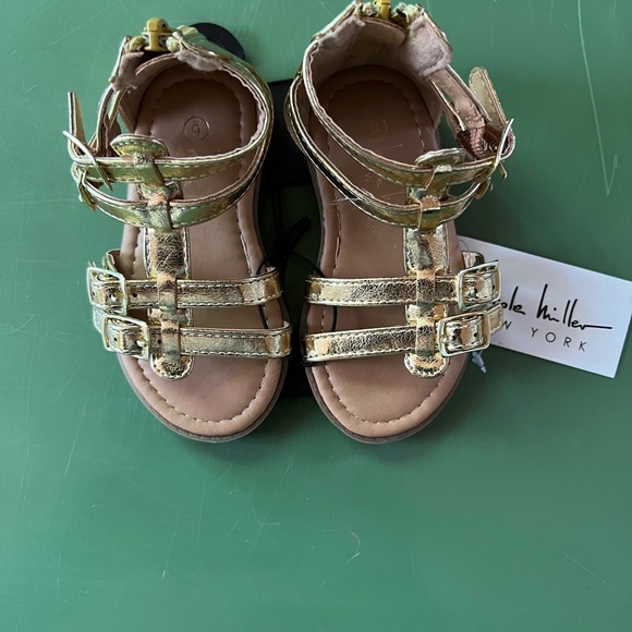 Girls Nicole Miller New York Sandals - Picture 7 of 8